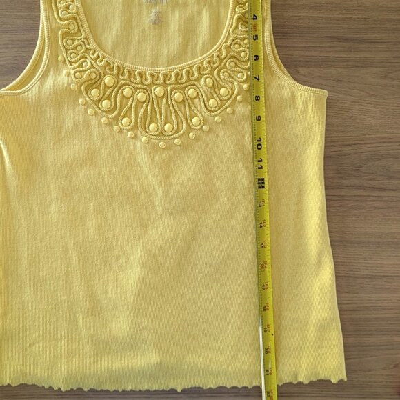 EUC Ruby Rd Yellow Sleeveless Top with Beading around the Neckline size Small - Picture 5 of 5